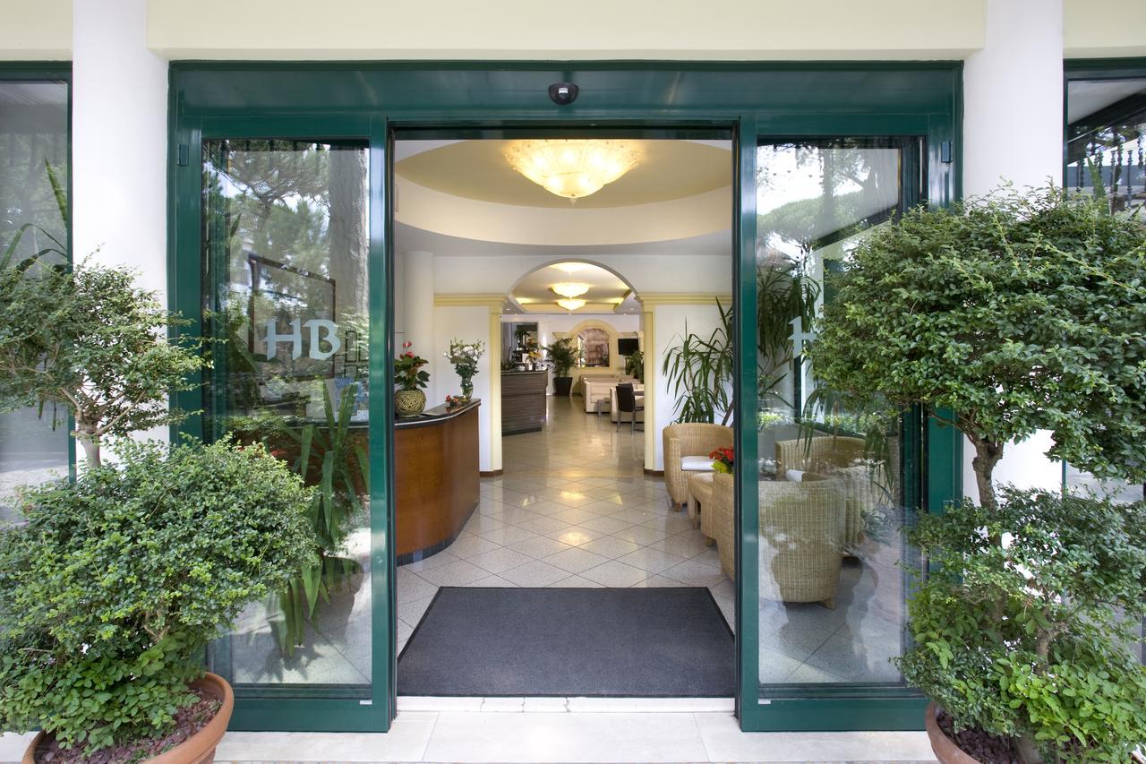 Hotel Boccaccio-Free Parking- Milano Marittima Exterior photo