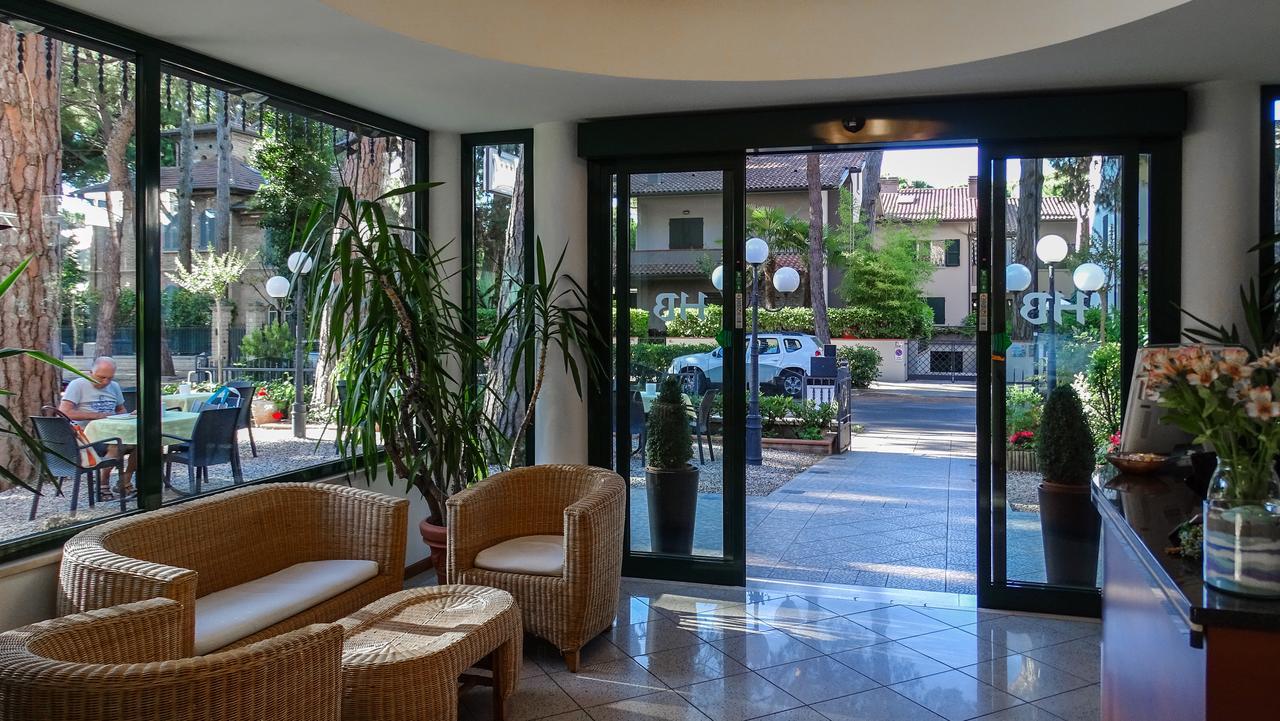 Hotel Boccaccio-Free Parking- Milano Marittima Exterior photo